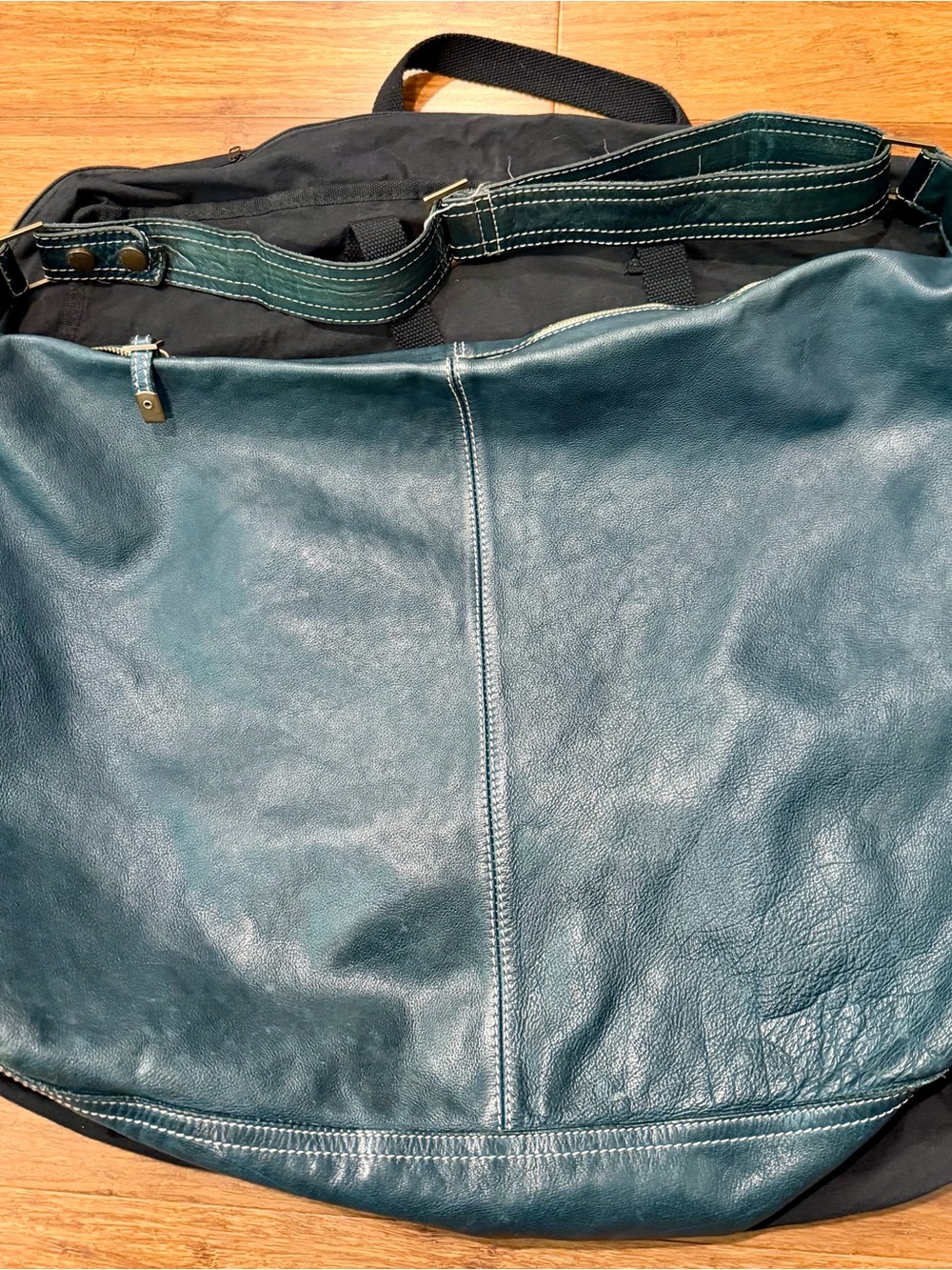 Sissirossi Women's Teal Leather Hobo Bag with dust bag